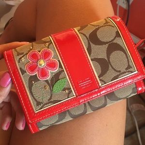 Coach Flower Wallet RARE